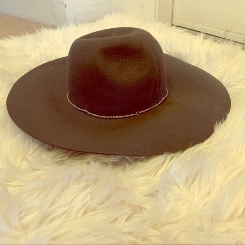 D&Y Gray Wool Winter Hat‎